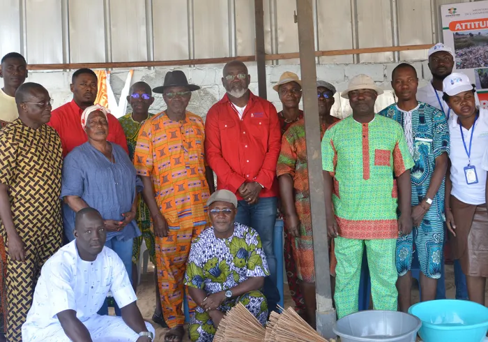 foxtrot-international-en-action-contre-le-cholera-a-vridi-ako