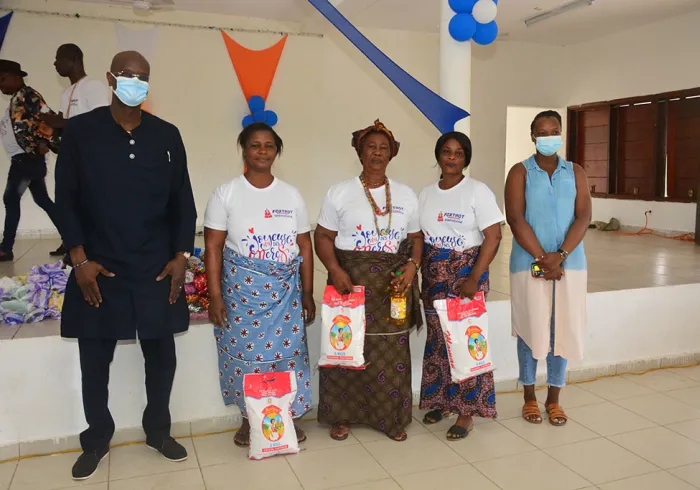 celebration-de-la-fete-des-meres-foxtrot-aux-cotes-des-femmes-dazito